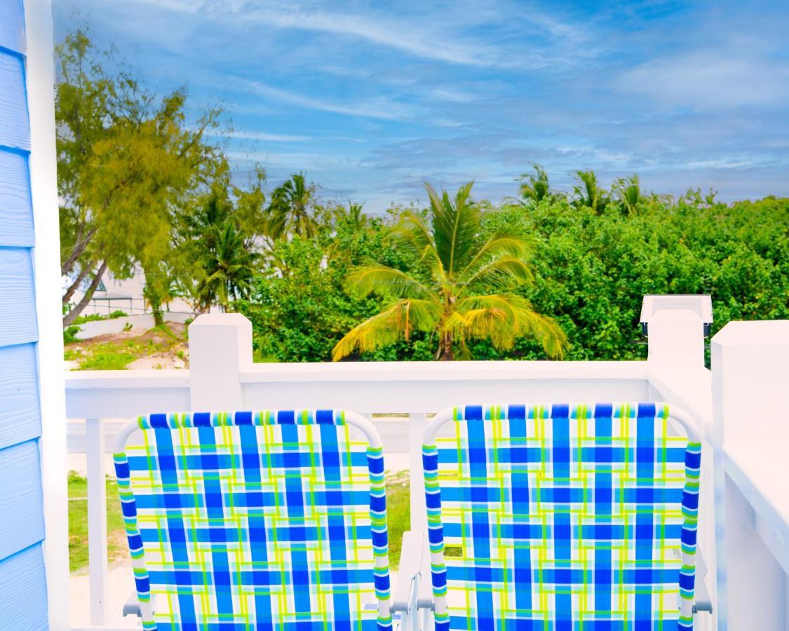 Sheer Bliss Beachview Apt #2 George Town Eksteriør billede